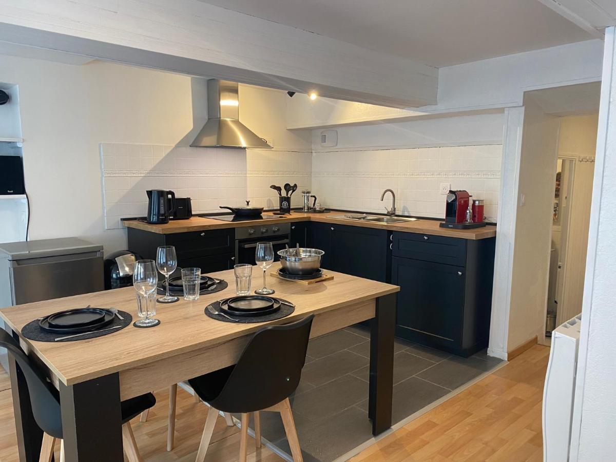 Chiara Apartment กรองวิลล์ ภายนอก รูปภาพ